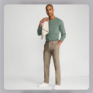 Lands' End Men's Khaki Chinos Knockabout